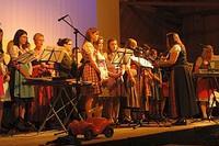 Beeindruckendes Benefizkonzert im Herzen des Allgäu: Verschiedene regionale Künstler musizieren für humedica-Hungerhilfe in Afrika