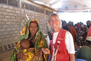 Bereits zahlreiche Verteilungen verschiedenster Hilfsgüter hat die erfahrene Koordinatorin Simone Winneg organisiert und durchgeführt. Aktuell standen Hygieneartikel auf dem Plan. Foto: humedica/Sven Ramones
