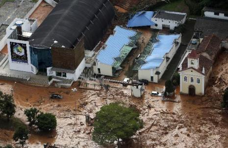 Die Stadt Nova Friburgo aus der Vogelperspektive. Foto: alertnet.org/Reuters/Bruno Domingos