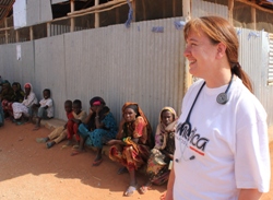 Vielen Dank, liebe Anja, für Deinen Einsatz. Foto: humedica/Sven Ramones