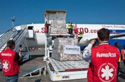 Angekommen in Nairobi, werden die Verteilungen der Hilfsgüter so schnell wie möglich vorbereitet. Foto: humedica/Thomas Grabka