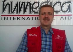 Als Koordinator wird Jörg Eich den Hilfseinsatz von humedica in den betroffenen Regionen Namibias vorbereiten. Foto: humedica/Sven Ramones