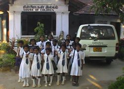 Für viele Kinder, die ihre Angehörigen während des Bürgerkriegs verloren hatten, wurde das "House of Children" in Manipay zu einem neuen Zuhause. Foto: humedica