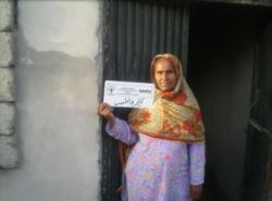 Kaneez Fatima ist eine von 550 Familien, deren Hoffnung auf eine bessere Zukunft zurückgehrt ist. Foto: humedica