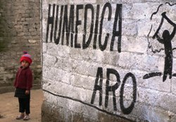 Eine Zusammenarbeit, die nachhaltig Leben verändert: humedica und ARO Pakistan. Foto: humedica/Toni Großhauser