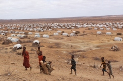 Flüchtlingslager sind keine dauerhafte Lösung für die Menschen, aber immerhin ein erster Schritt in die Zukunft. Foto: humedica/Sven Ramones