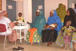 Die Patientenzahlen und die Menge der durchgeführten Labortests zeigt die Notwendigkeit der Unterstützung. Foto: humedica