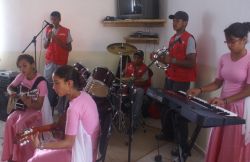 Musikalischer Empfang der Ehrenamtlichen. Foto:humedica/privat