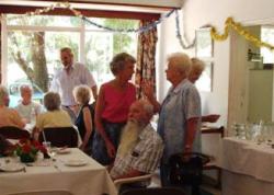 Die Rahmenbedingungen in Simbabwe haben sich zwar verbessert, Hilfe ist aber immer noch unabdingbar. Foto: humedica