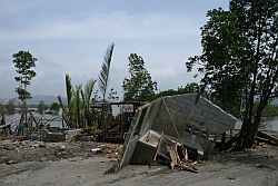 Die Zerstörungen in und um Manila sind immens. Foto: humedica/Nils Stilke