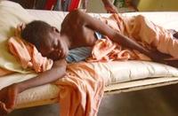 Simbabwe: 10 Krankenhäuser mit Hilfsgütern versorgt