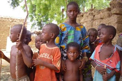 Niger: Es geht los - Hygieneschulung für Mitarbeiter im neuen Krankenhaus in Kollo