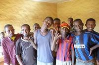 Äthiopien: Zwei Zahnärzte ziehen über 200 Zähne von Gefangenen