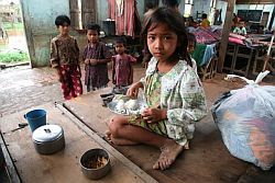 Die Menschen, insbesondere Kinder, brauchen dringend sauberes Trinkwasser, Nahrungsmittel und medizinische Behandlung. Foto: David Darg/OB