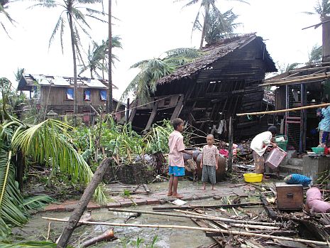 Insbesondere die Menschen im Irrawaddy-Delta haben alles verloren. Foto: humedica