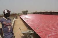 Niger: Deutscher Handwerker unterstützt Klinikbau