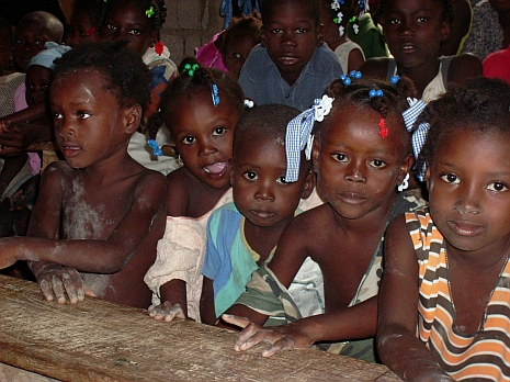 Die Menschen in Haiti, vor allem die Kinder, brauchen Hilfe; unsere Hilfe. Foto: humedica/Katja Weber
