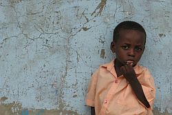 Kein unbeschwertes Aufwachsen: Für viele Kinder im Waisenhaus hatte das Leben bisher überwiegend traurige Momente. Foto: KWE/humedica