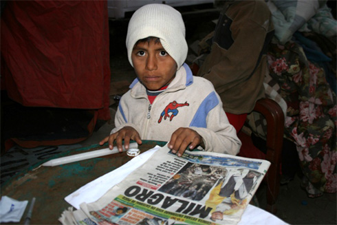 Josè verlor beim Erdbeben seine Eltern - der Achtjährige steht vor einer schwierigen Zukunft.