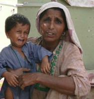 Erste Hilfsgüter verteilt