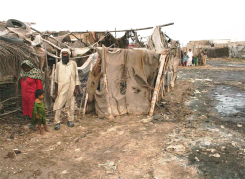 Insbesondere die Slums in Karachi wurden von den Unwettern heimgesucht.