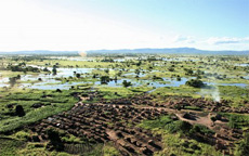 humedica-Helfer versorgen Eingeschlossene der Überschwemmungen in Mosambik