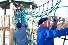 Neue Schule und neuer Spielplatz