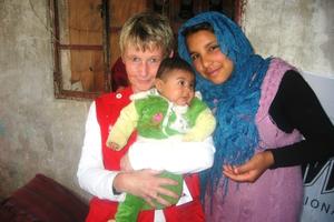 Gemeinsam mit ihrem Team besuchte Susanne Nieswandt verschiedene syrische Flüchtlingslager im Libanon und stand dort Kindern und Erwachsenen in ihrer Not bei. Foto:humedica/Susanne Nieswandt