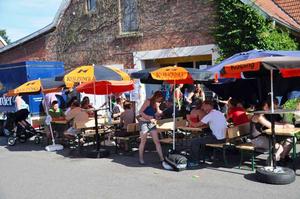 An ihrem Getränkestand verkaufte dieKolpingsfamilie BersenbrückGetränke für einen guten Zweck. Foto: Kolpingsfamilie Bersenbrück/Reinhard Rehkamp