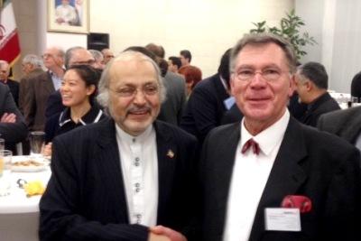 Langjähriges humedica-Mitglied besucht Iranische Botschaft in Berlin