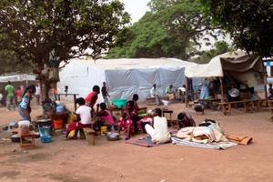 Besonders nachts wird der Platz in den Flüchtlingslagern immer knapper. Foto:humedica