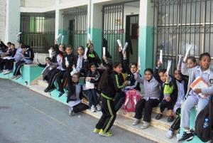 Zahlreiche Erstklässler freuten sich über die kostenlose Zahnpasta und die willkommene Abwechslung zum Unterricht. Foto:humedica