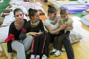 Die Lage für die betroffenen Menschen in Serbien bleibt kritisch. Foto:humedica/Martina Zelt