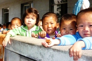 Besonders Kinder leiden unter der schlechten Versorgungssituation in Nordkorea. Foto:humedica/Wolfgang Groß