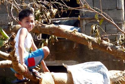 humedica-Ärzteteam behandelt Taifun-Opfer auf Samar