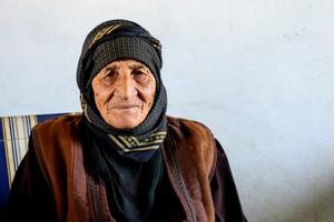 Nur durch die regelmäßigen Besuche vonhumedica, kann Fatme ihren Bluthochdruck behandeln. Foto:humedica/Mhamad Chaddad