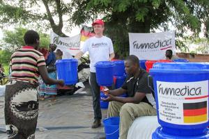 humedicaverteilte bedarfsgerechte Hilfsgüter an die Betroffenen. Foto:humedica