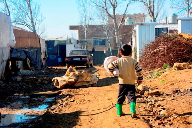 Allein im Bekka-Tal leben 233.000 syrische Flüchtlingskinder unter 18 Jahren in provisorischen und informellen Zeltsiedlungen. Foto: Mohammad Chaddad