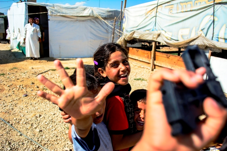 Viele Kinder haben vor ihrer Flucht in den Libanon Gewalt und Bedrohung erfahren. Die jüngsten von ihnen kennen nichts anderes als Krieg. Foto: Mohammad Chaddad