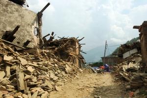 Zerstörung soweit das Auge reicht: Besonders die ländlichen Gebiete Nepals sind stark betroffen. Foto:humedica