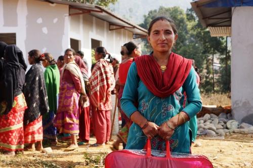 Warme Decken gegen die kalten Nächte. Foto: Christian Bangert