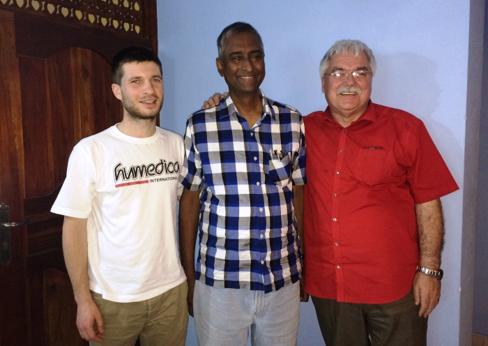 Der neugewählte Vorstand vonhumedicaLanka (von links nach rechts): Johannes Peter, Emmanuel Gunaratnam (Vorstandsvorsitzender) und Wolfgang Groß. Foto:humedica
