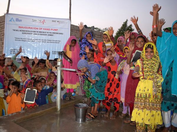 „Wir sind #nichtvergesser“ – ein Brunnen für Pakistan