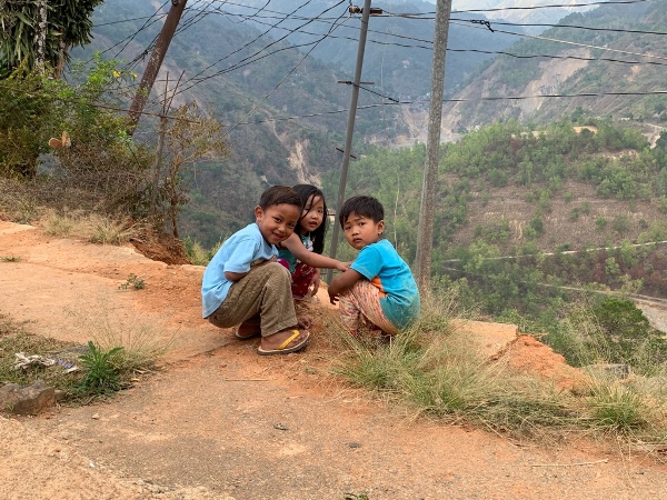 Erdbeben Philippinen: Hilfe zum täglichen Überleben