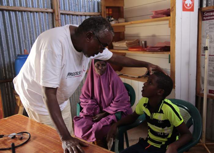 In der humedica-Gesundheitsstation in Melkadida werden die Menschen medizinisch versorgt und beraten. Foto: Hartmut Schotte/humedica