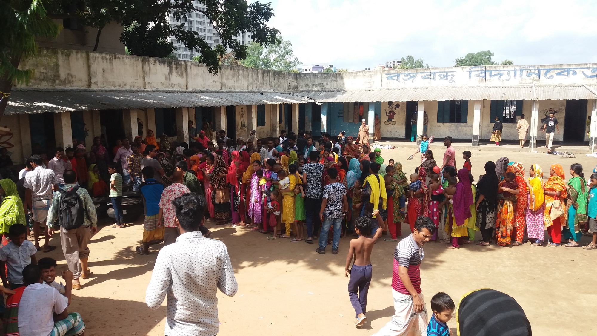 Tausende Menschen haben ihr Heim verloren. Foto:humedica