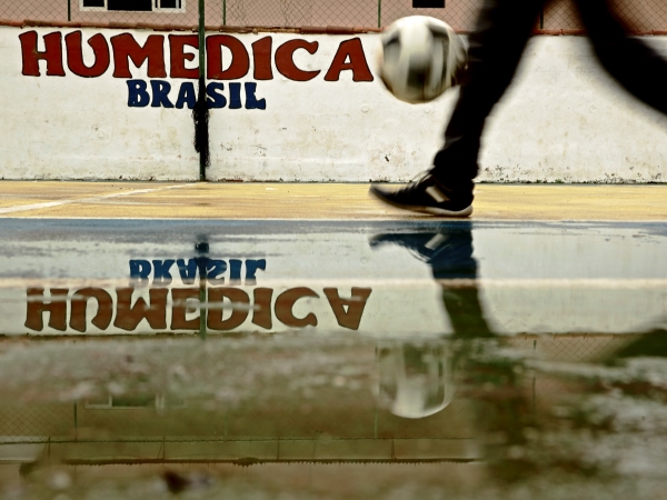 Brasilien: Fußballstar gibt Kindern Hoffung