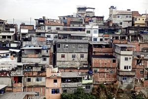 Brasilien ist tief gespalten in Arm und Reich, unzählige Menschen brauchen Hilfe! Foto: Christoph Jorda
