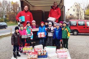 Nur dank der Unterstützung hunderter ehrenamtlicher Helfer ist „Geschenk mit Herz" möglich. Foto:humedica