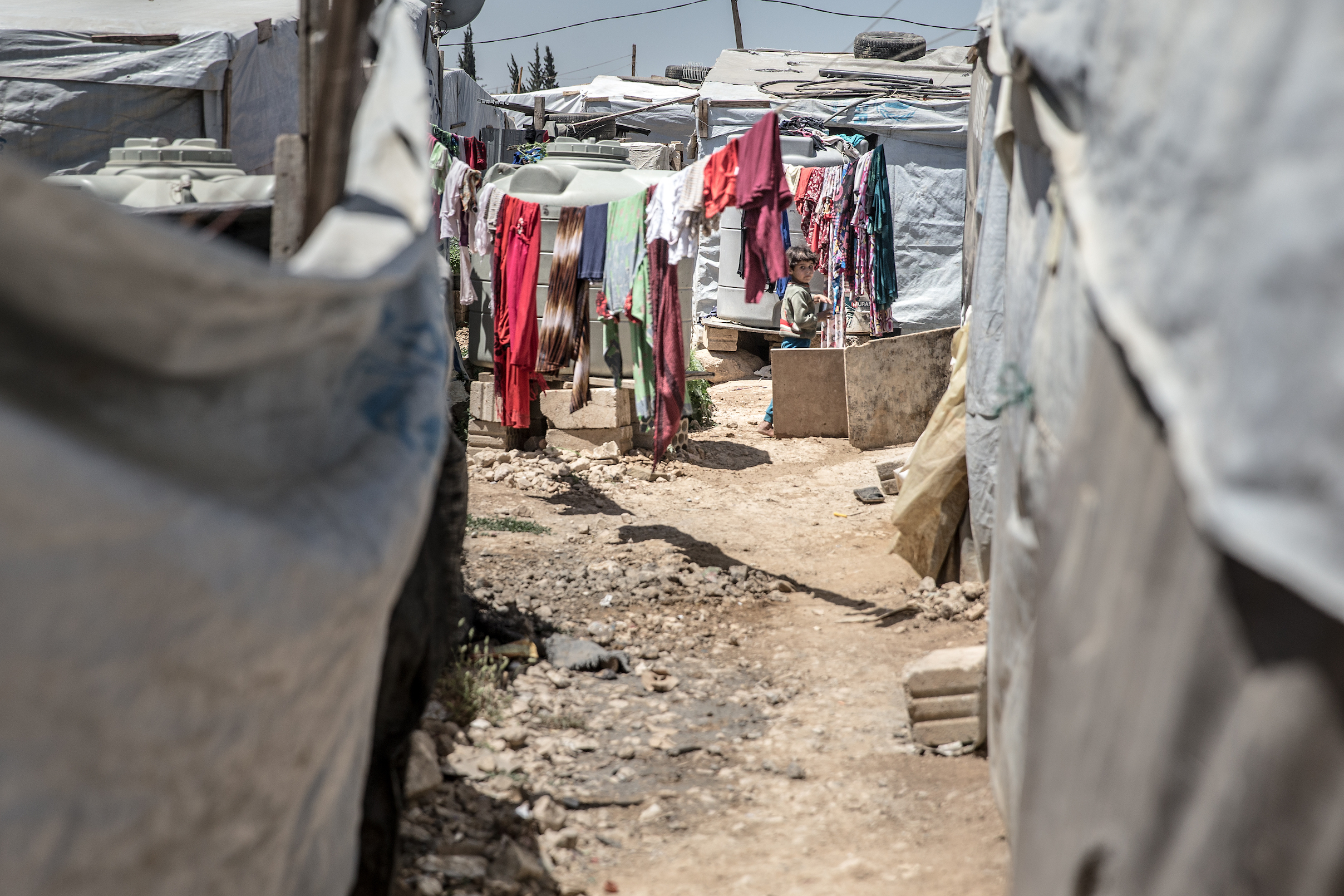 Im libanesischen Bekaa-Tal gibt etwa 3.300 informelle Zeltsiedlungen, in denen die Flüchtlinge zum Teil schon seit Jahren ausharren. Foto: Christoph Jorda